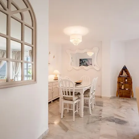 Atalaya Del Golf 埃斯特波纳